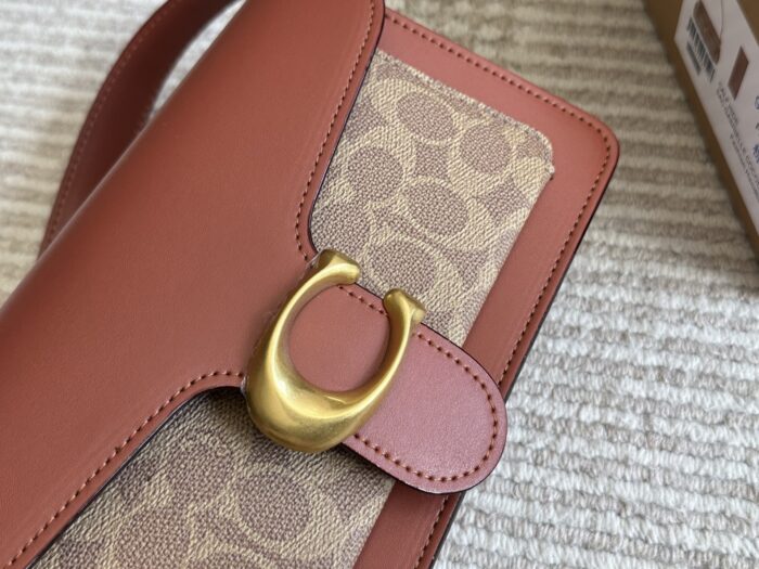 Coach Tabby Replica Cowhide Handbag/Shoulder Bag/Crossbody New Colourway Metal Buckles Dual Carry Options Pearl Chain Generous Capacity - Image 2
