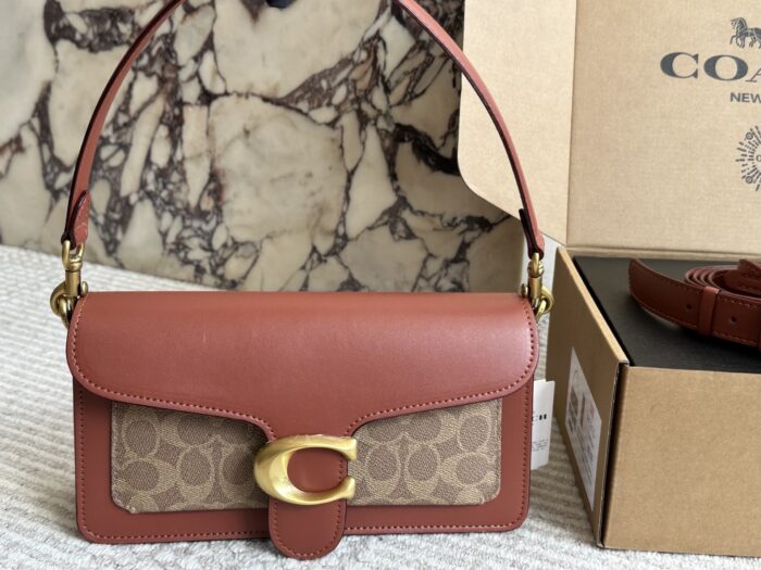 Coach Tabby Replica Cowhide Handbag/Shoulder Bag/Crossbody New Colourway Metal Buckles Dual Carry Options Pearl Chain Generous Capacity - Image 7