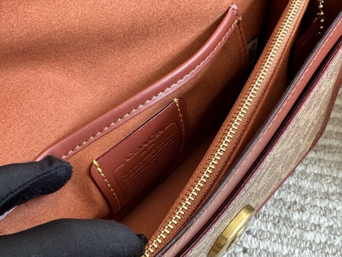 Coach Tabby Replica Cowhide Handbag/Shoulder Bag/Crossbody New Colourway Metal Buckles Dual Carry Options Pearl Chain Generous Capacity - Image 9