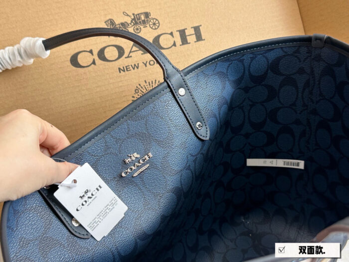 Coach Classic Reversible City Tote Classic Logo Tote Bag Double-Sided Design - Image 6