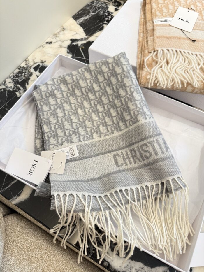 Dior Oblique Print Double-Sided Cashmere Scarf - Versatile Shawl Or Scarf - Image 2