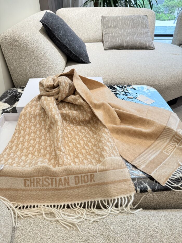 Dior Oblique Print Double-Sided Cashmere Scarf - Versatile Shawl Or Scarf - Image 8