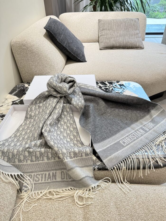 Dior Oblique Print Double-Sided Cashmere Scarf - Versatile Shawl Or Scarf - Image 9