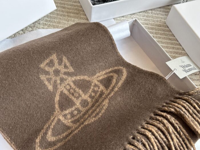 Vivienne Westwood Autumn/Winter Wool Scarf With Large Saturn Logo Reversible Design - Image 2