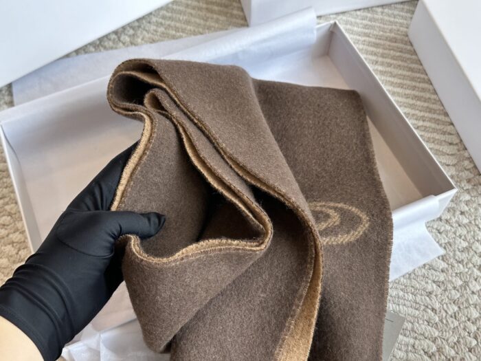 Vivienne Westwood Autumn/Winter Wool Scarf With Large Saturn Logo Reversible Design - Image 6