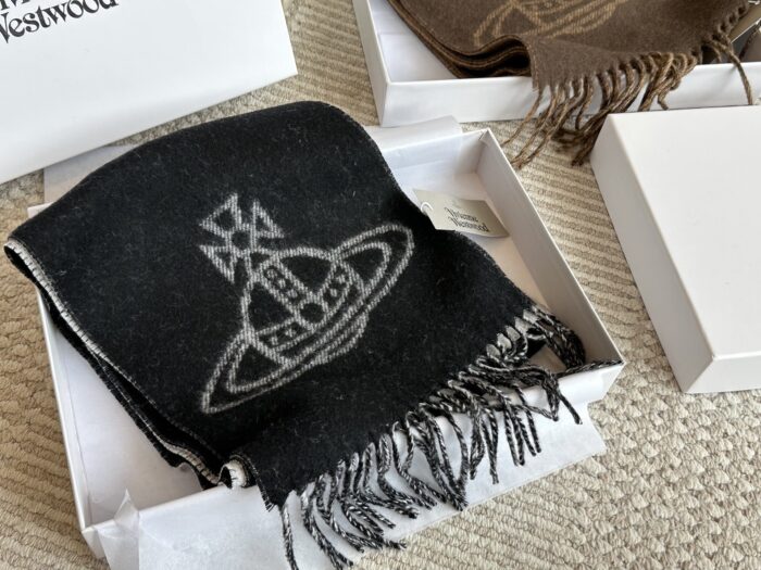 Vivienne Westwood Autumn/Winter Wool Scarf With Large Saturn Logo Reversible Design - Image 5