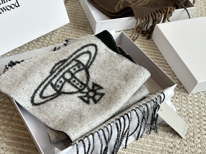 Vivienne Westwood Autumn/Winter Wool Scarf With Large Saturn Logo Reversible Design - Image 7