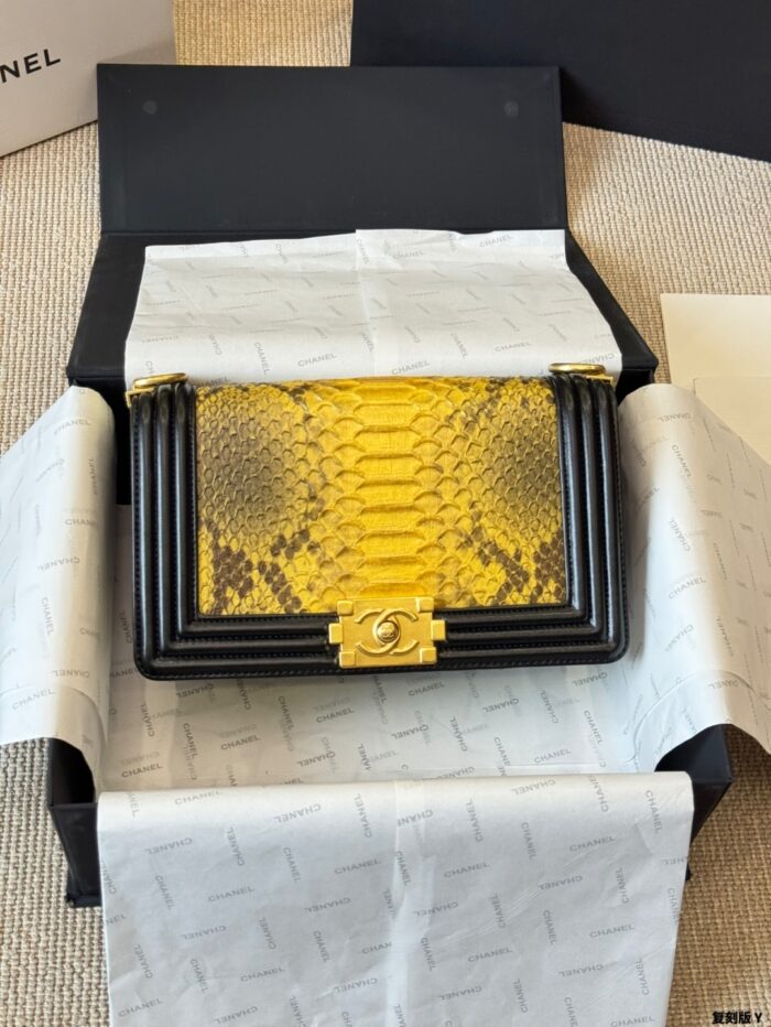 Chanel Leboy Rare Leather Mum Bag Replica Edition Gold-Tone Hardware Impeccable Structure Soft To The Touch Exquisite Craftsmanship - Image 13