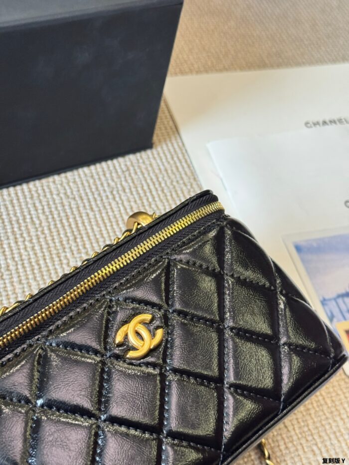 Chanel 24C Double Gold Ball Lambskin Long Box - Image 3