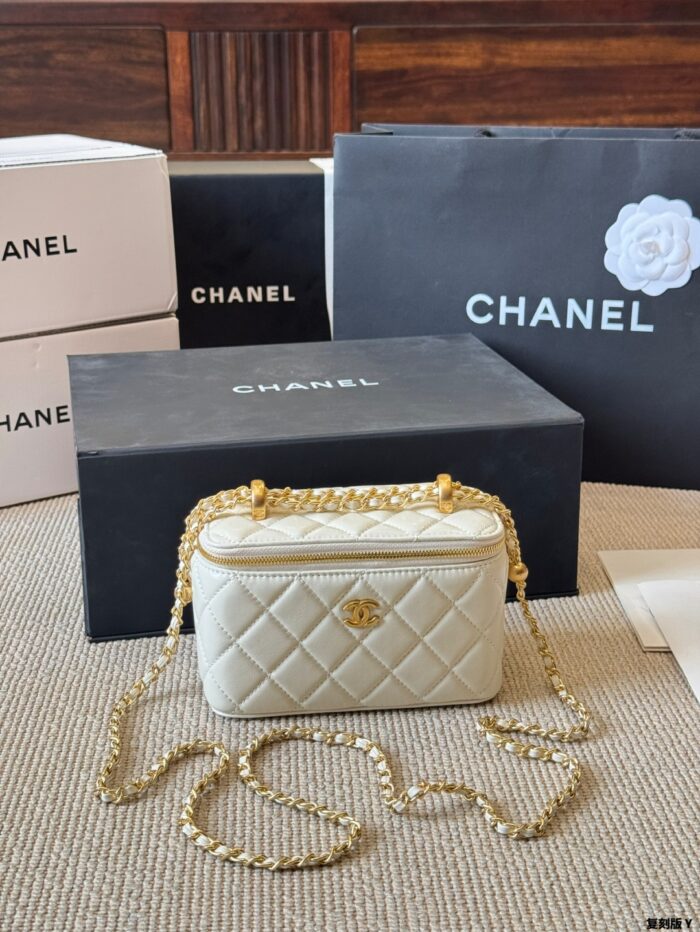 Chanel 24C Double Gold Ball Lambskin Long Box - Image 12