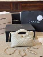 Chanel 24A 31 Bag Mini Reissue Edition - Image 12