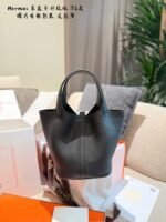 Hermès Shopping Basket Upgrade Edition Tc Leather Tote Bag. Exquisite Lock. Delicate Edge Oil Finish. Complete Set Packaging. - Image 6
