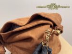 Yves Saint Laurent Suede Chain Bucket Bag Retro Elegance Generous Capacity Effortlessly Versatile For Both Casual And Formal Wear - Image 4
