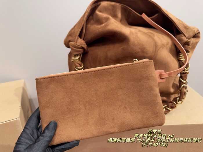 Yves Saint Laurent Suede Chain Bucket Bag Retro Elegance Generous Capacity Effortlessly Versatile For Both Casual And Formal Wear - Image 6