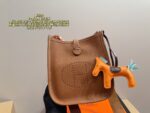 Hermès Evelyne Perforated H-Shaped Crossbody Bag Practical, Premium Quality, High Recognition - Image 15