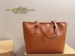 Michael Kors New Arrival Tote Bag Pvc Material Classic Durable Commuter Bag - Image 2