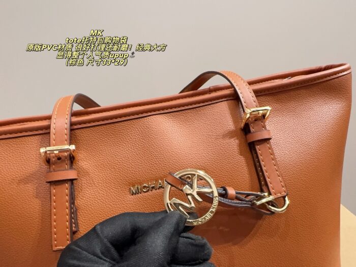 Michael Kors New Arrival Tote Bag Pvc Material Classic Durable Commuter Bag - Image 4
