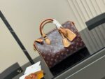 Louis Vuitton Keepall New Pillow Bag Genuine Leather Unisex Style - Image 14