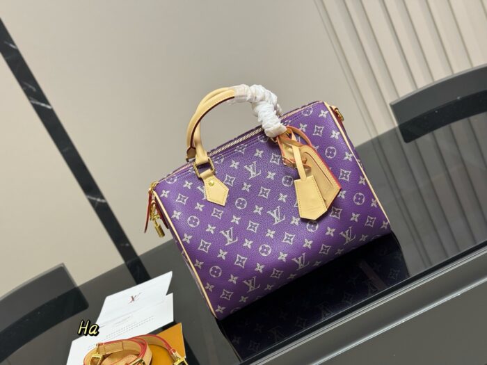 Louis Vuitton Keepall New Pillow Bag Genuine Leather Unisex Style - Image 16
