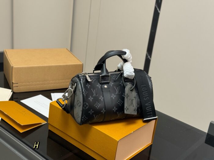 Louis Vuitton Keepall 25 Pillow Bag - Compact And Adorable - Boyfriend'S Battle Bag - Image 5