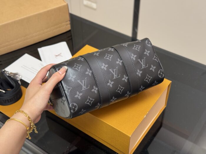 Louis Vuitton Keepall 25 Pillow Bag - Compact And Adorable - Boyfriend'S Battle Bag - Image 9