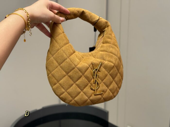 Yves Saint Laurent Calypso Hobo Emotional Black Gold Vintage Crescent Bag Matte Calfskin French Flair - Image 9