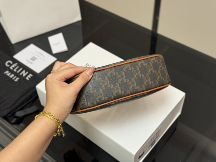 Celine Ava Underarm Bag Carried By Hand For Powerful Presence Highly Practical Luxurious Feel - Image 8