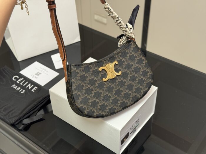 Celine Tilly 2025 New Arrival Vintage-Inspired, Sultry, Versatile Calfskin Mini Bag - Image 2