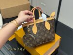 Louis Vuitton Mini Tote Bag Replica High Quality Includes Long Shoulder Strap Coin Purse - Image 2