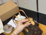 Louis Vuitton Mini Tote Bag Replica High Quality Includes Long Shoulder Strap Coin Purse - Image 7