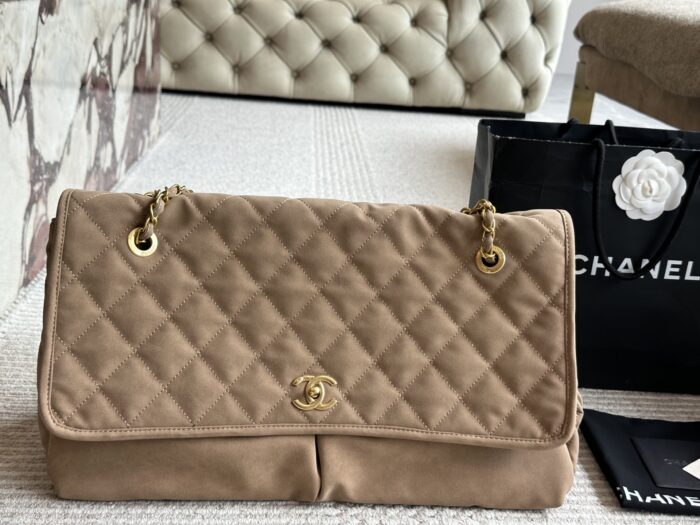 Chanel Cf Series Large Airport Bag - Quilted Gold Buckle Chain Bag (No Box) - Image 3