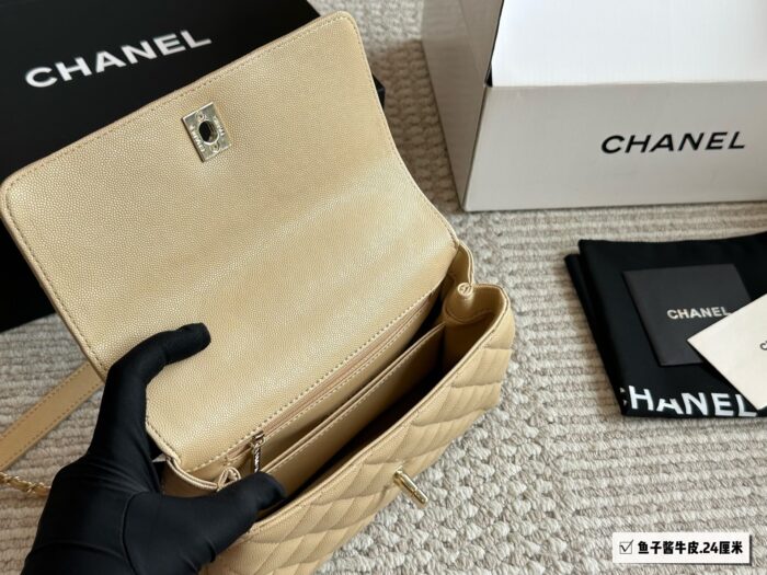 Chanel Coco Handle Grained Calfskin Handbag (Original Hardware) - Image 9