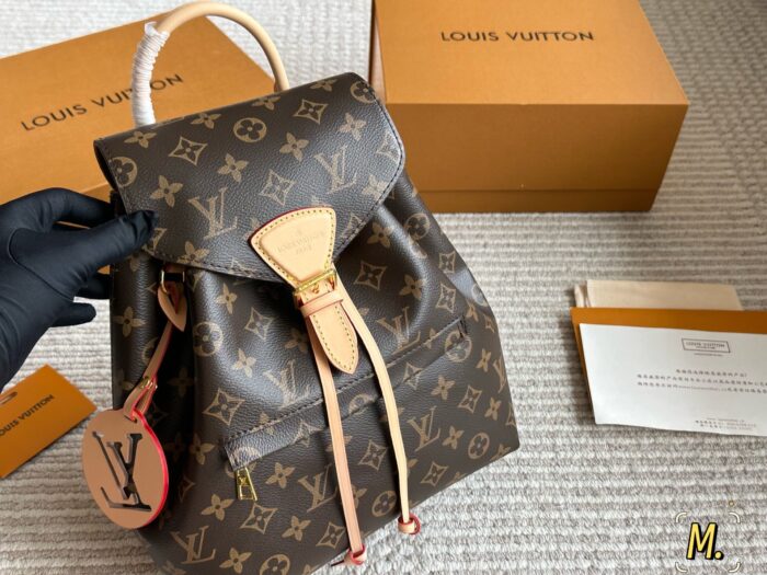Louis Vuitton Montsouris Monogram Backpack Replica Edition - Versatile And Portable - Image 7
