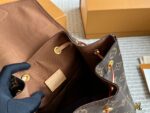 Louis Vuitton Montsouris Monogram Backpack Replica Edition - Versatile And Portable - Image 9