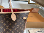 Louis Vuitton Neverfull Tote Bag - Large Capacity With Detachable Mini Bag, Striped Lining, Colour-Changing Leather, Complete With Silk Scarf Gift Box - Image 2