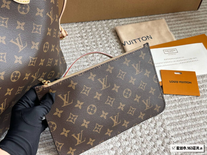 Louis Vuitton Neverfull Tote Authentic 163 Chip With Silk Scarf Extra-Large Capacity Detachable Zippered Clutch Colour-Changing Leather With Gift Box - Image 3