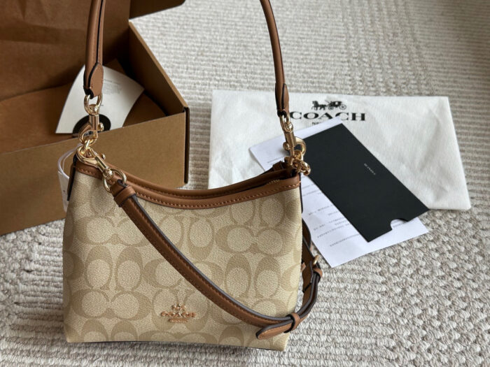 Coach Mini Wander Bag Milk Tea Colour | Versatile | Underarm Carry | Ample Capacity - Image 9
