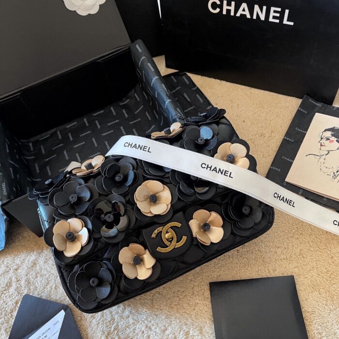 CHANEL Three-Dimensional Camellia Decorated Shoulder Bag - Image 1